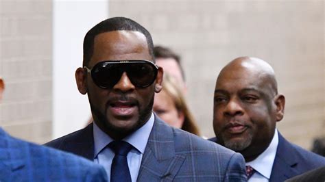 r kelly molested